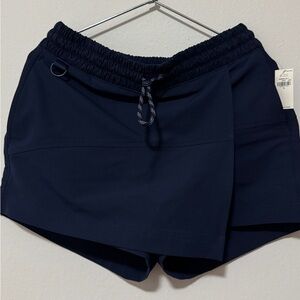 Old Navy StretchTech Water-Repellent Skort